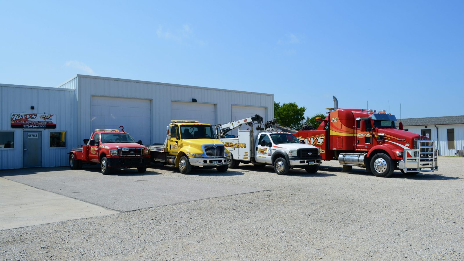 Tony's Tire, Truck & Towing fleet at Williams location in Iowa.